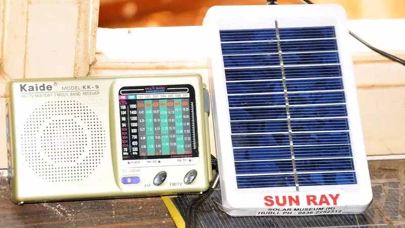 portable-solar-panels-green-products-that-can-charge-cellphones-heat-water-in-remote-areas