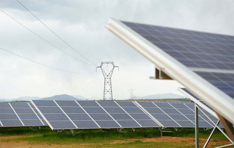le-gouvernement-lance-un-grand-plan-pour-developper-lenergie-solaire