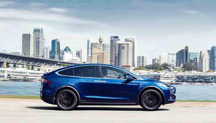 musk-says-not-long-before-tesla-makes-electric-car-with-650km-range