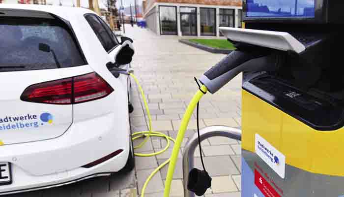 electric-vehicles-help-slash-payback-periods-for-residential-pv